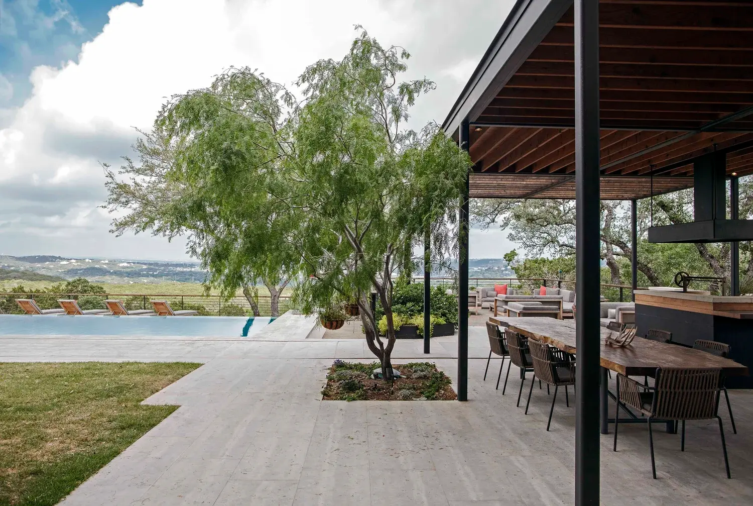 Lake View Residence — gallery image 2
